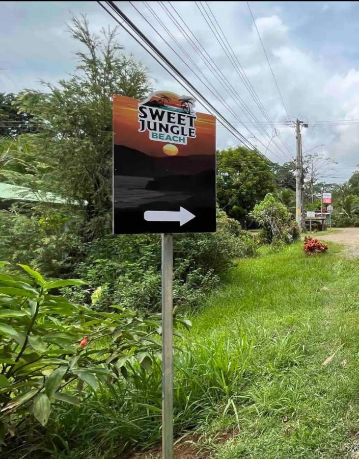 Sweet Jungle Beach Playa Bejuco  Bagian luar foto