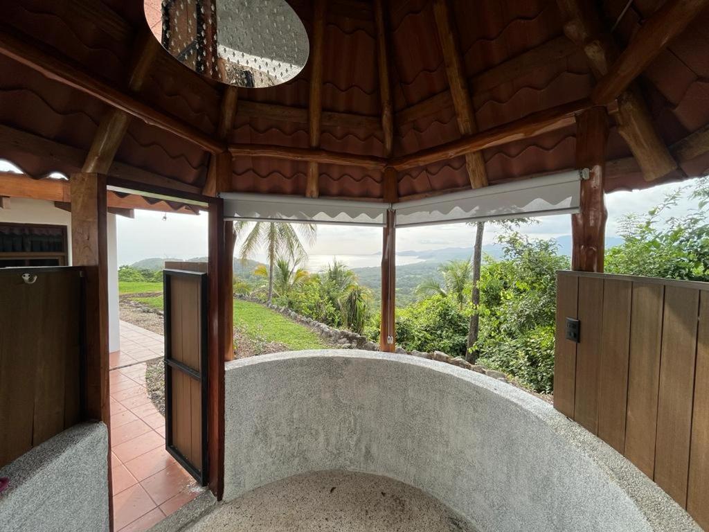 Sweet Jungle Beach Playa Bejuco  Bagian luar foto